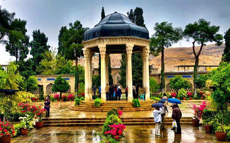 رزرو هتل در شیراز  با جاجو
